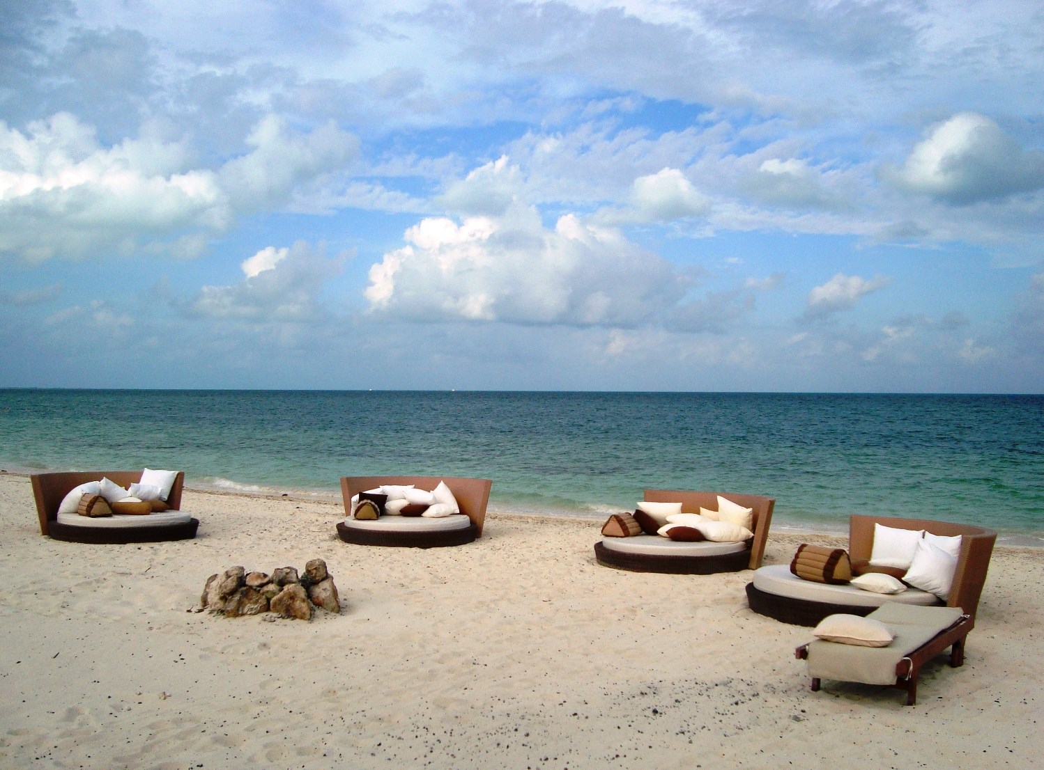 Bonfire shows at Beloved Playa Mujeres beach