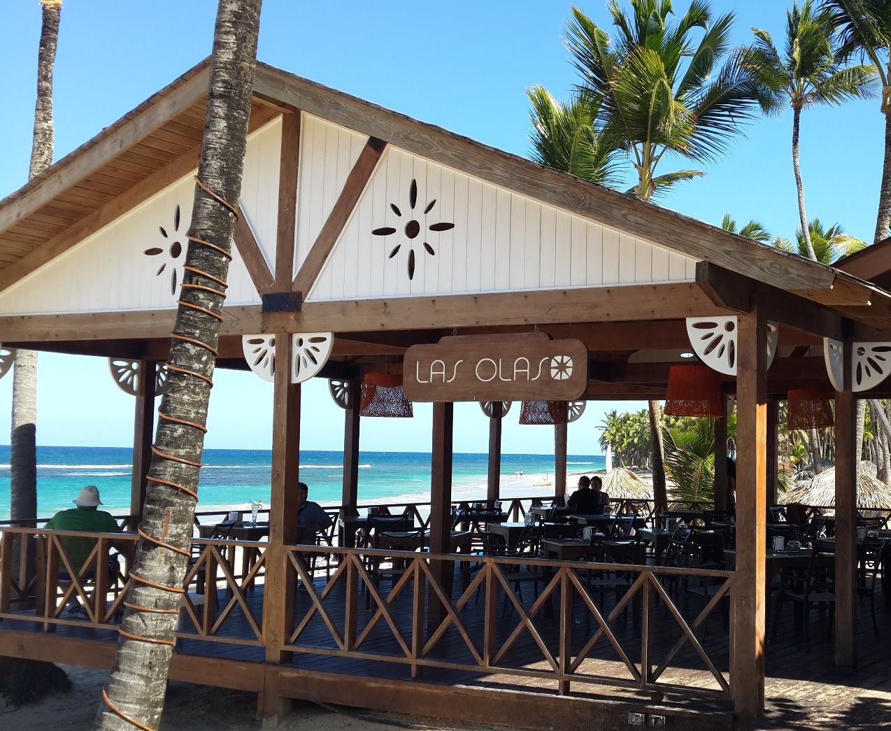 Las olas restaurant by the beach in Punta Cana