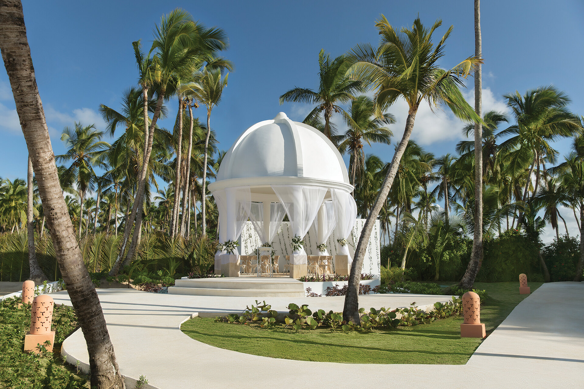 All Inclusive tropical wedding resort in the Caribbean