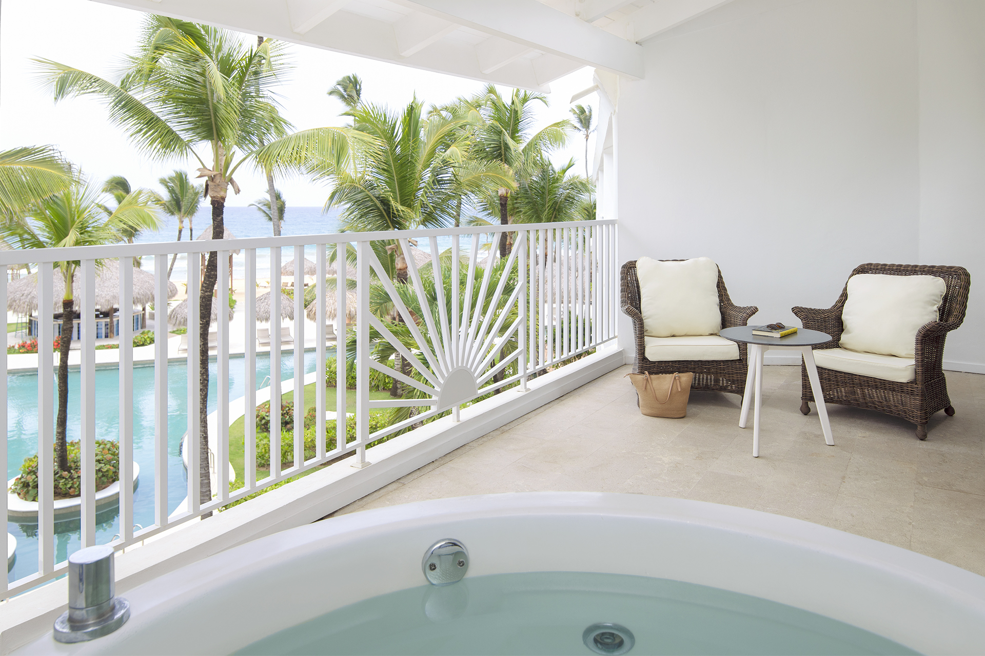 Punta Cana honeymoon resort with contemporary suites