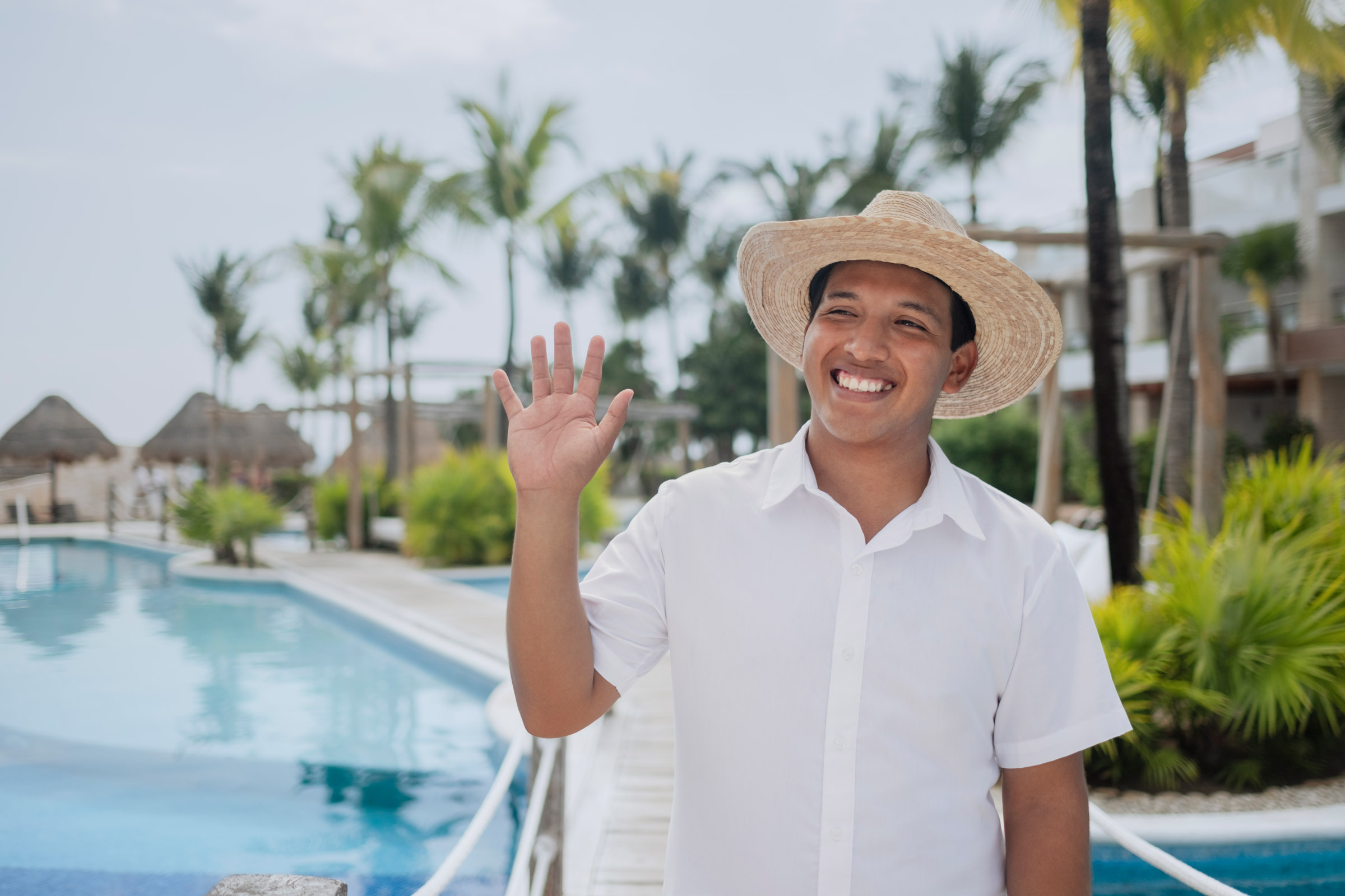 Explore What Makes Our Mexican Hotels And Resorts a Great Place to Work (GPTW)