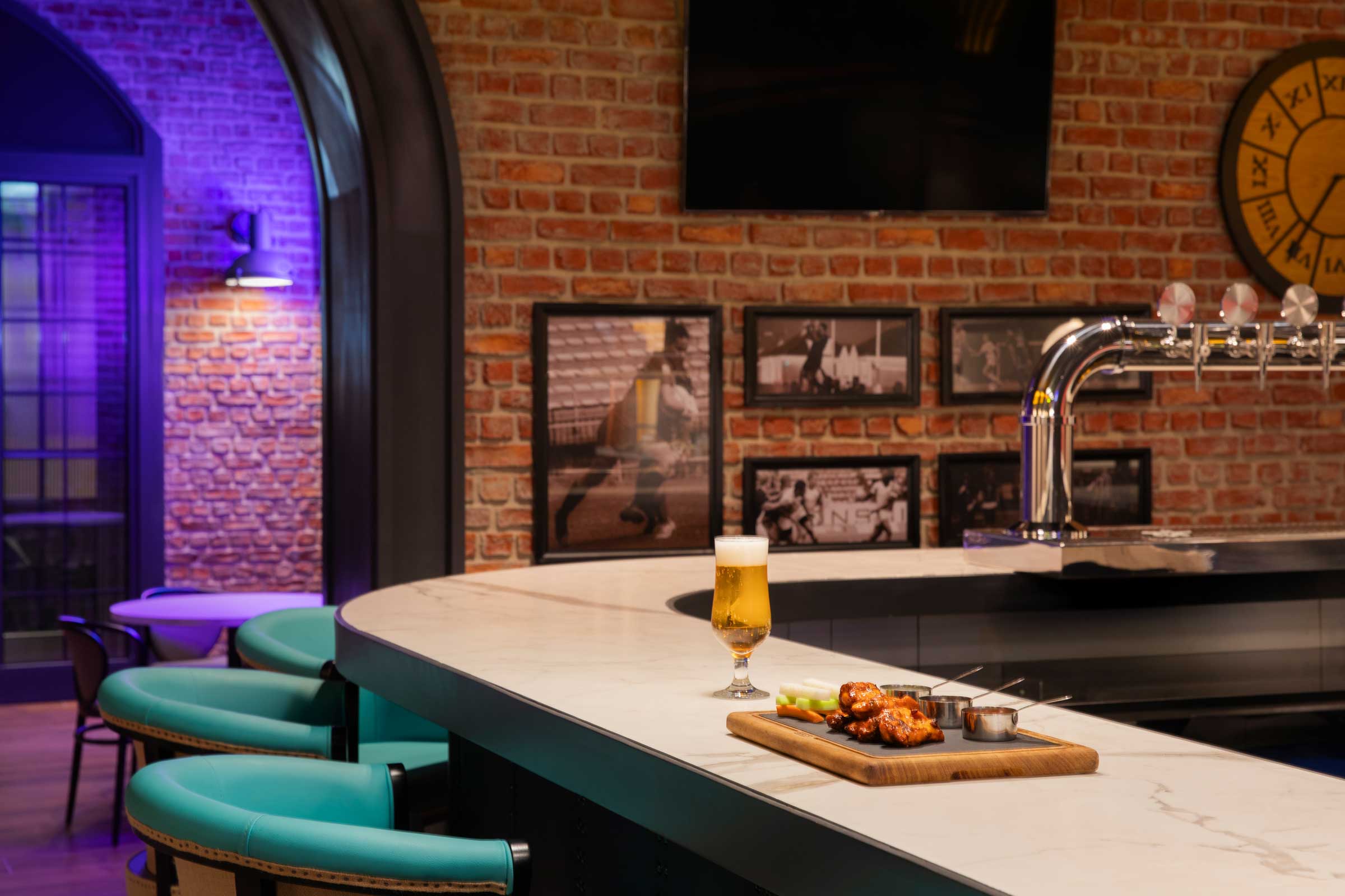 Watch all your favorite games while you enjoy our food